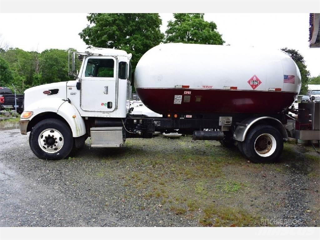 Peterbilt 335 Drugi tovornjaki