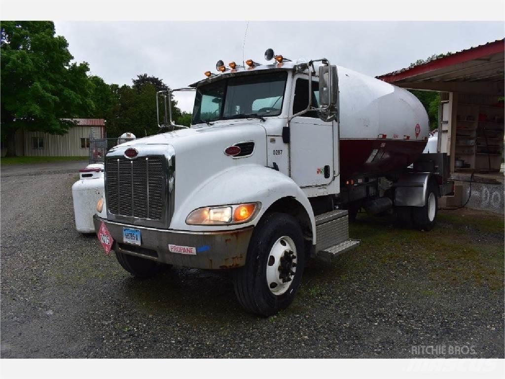 Peterbilt 335 Drugi tovornjaki