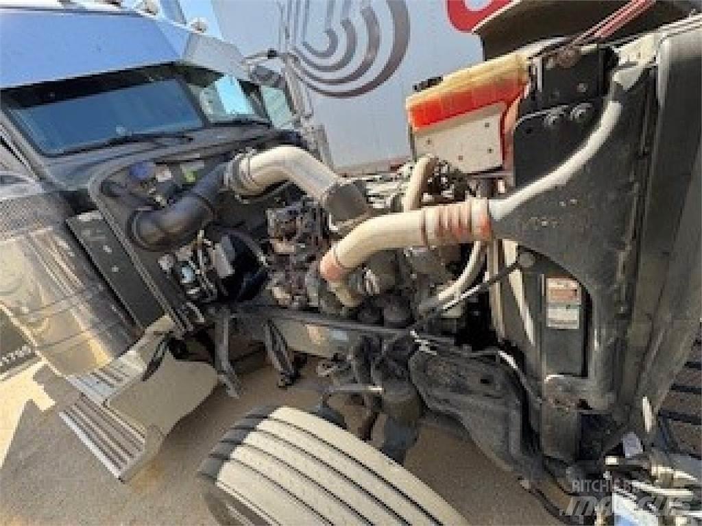 Peterbilt 389 Vlačilci