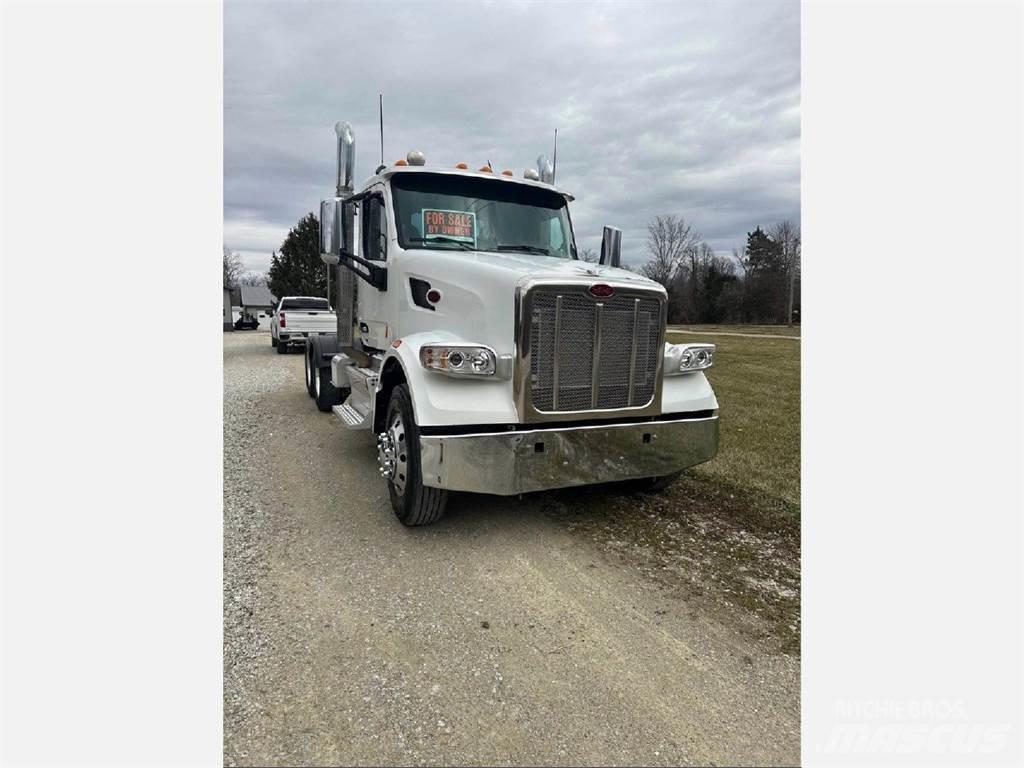 Peterbilt 567 Vlačilci