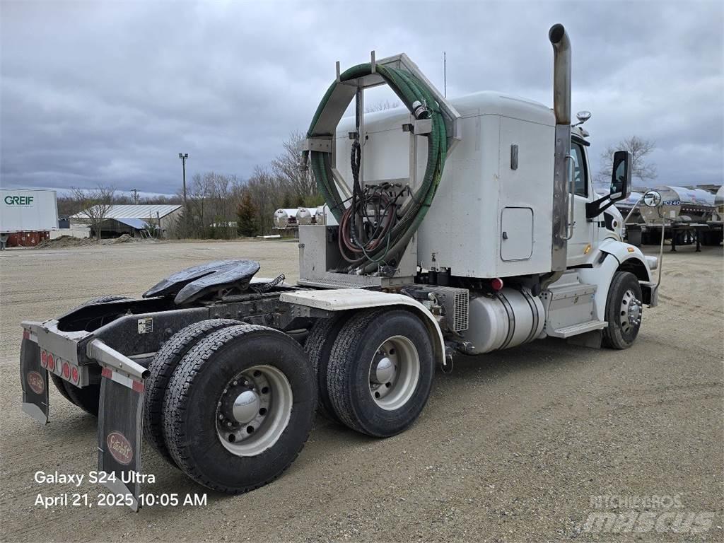 Peterbilt 567 Vlačilci