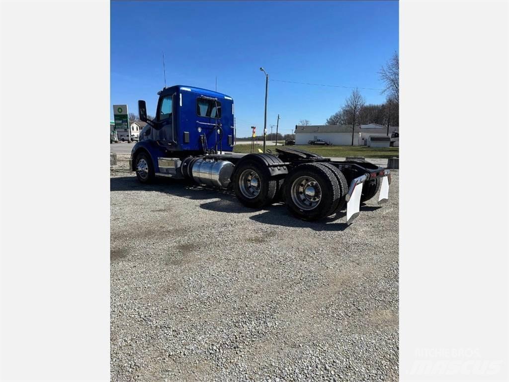 Peterbilt 579 Vlačilci