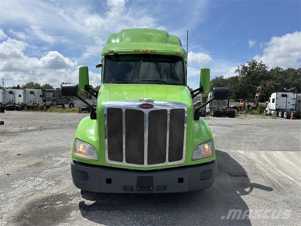 Peterbilt 579 Vlačilci