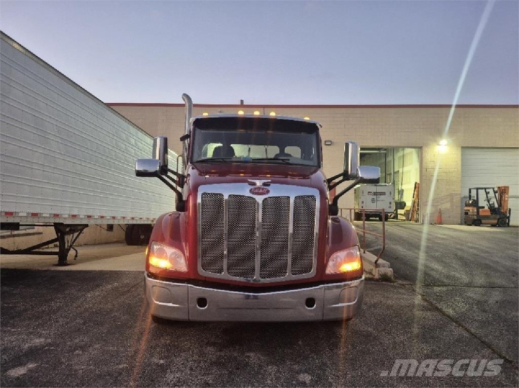 Peterbilt 579 Vlačilci