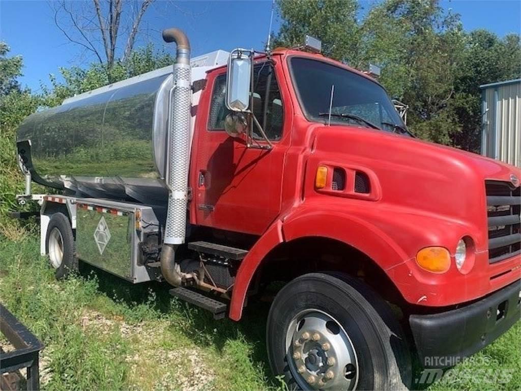 Sterling L7500 Drugi tovornjaki