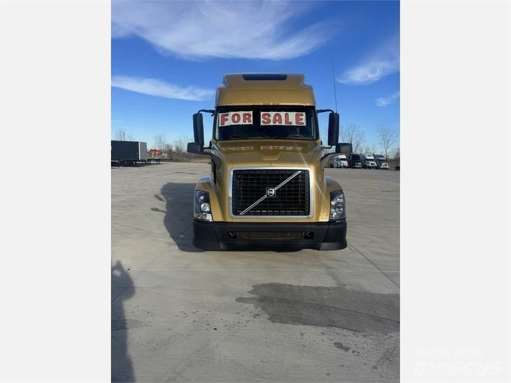 Volvo VNL 780 Vlačilci