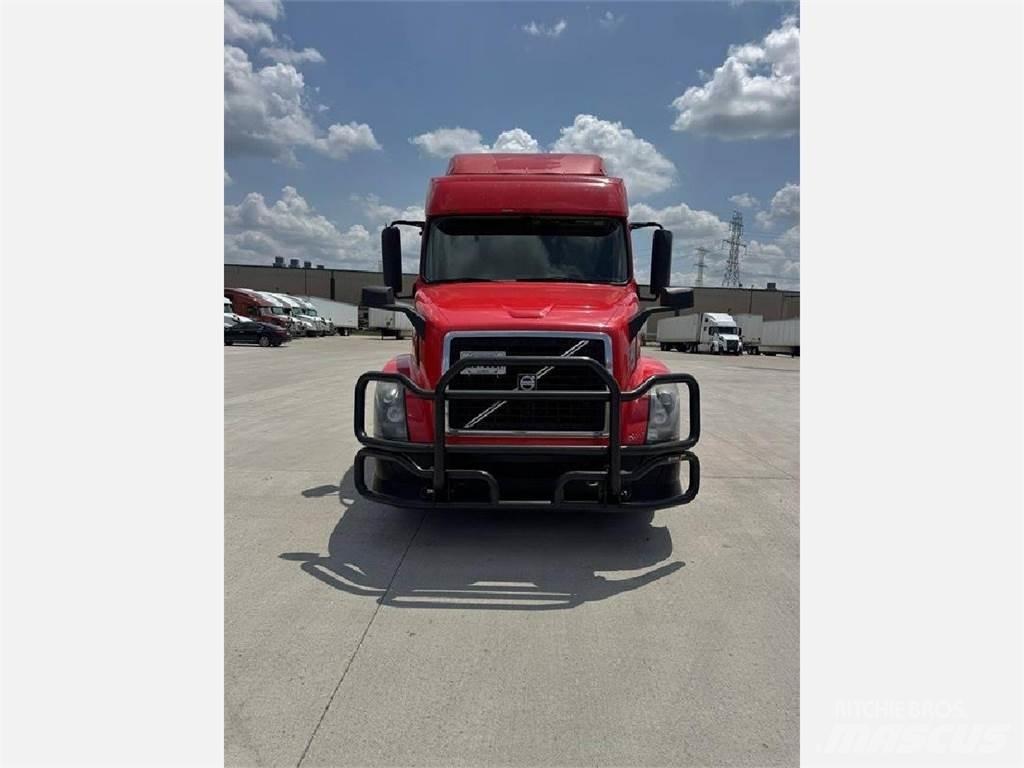 Volvo VNL 860 Vlačilci