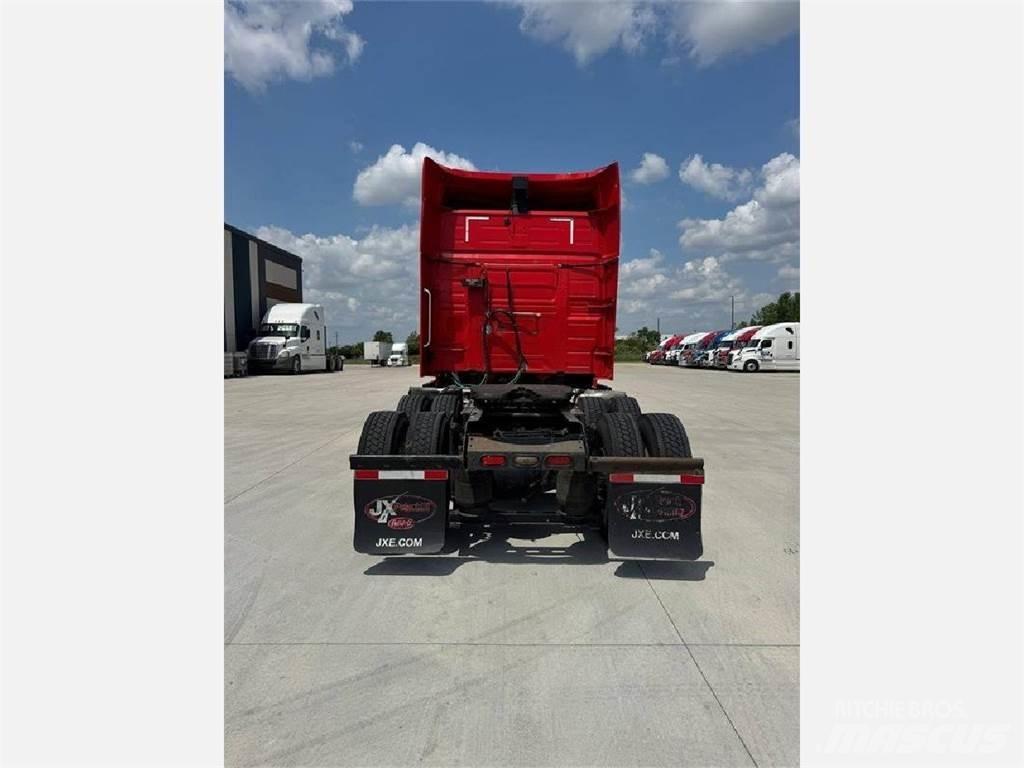 Volvo VNL 860 Vlačilci