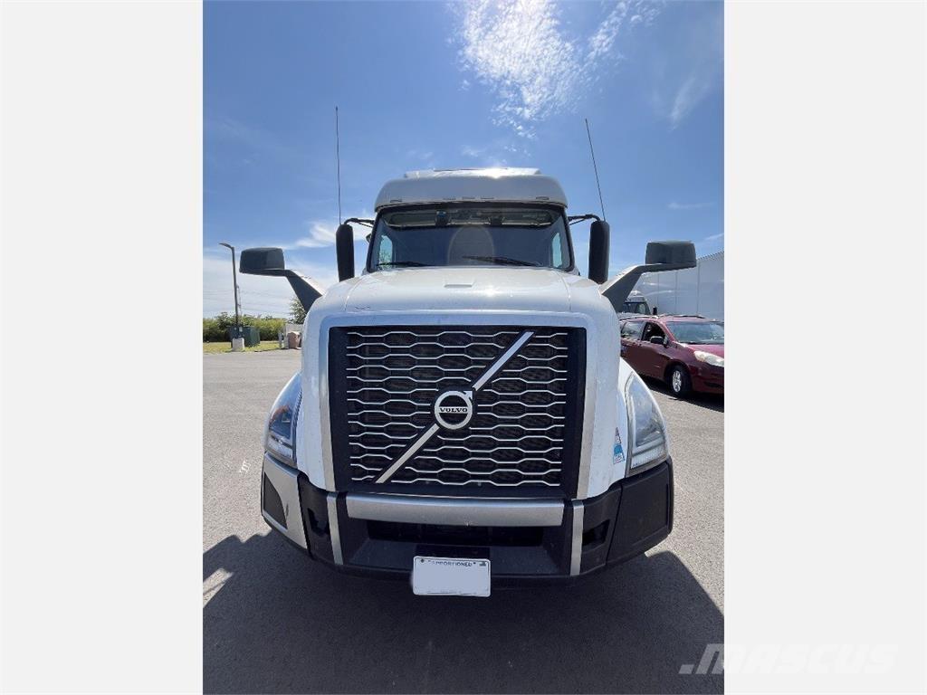 Volvo VNL860 Vlačilci