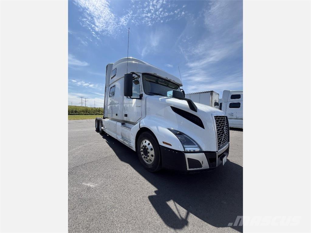 Volvo VNL860 Vlačilci