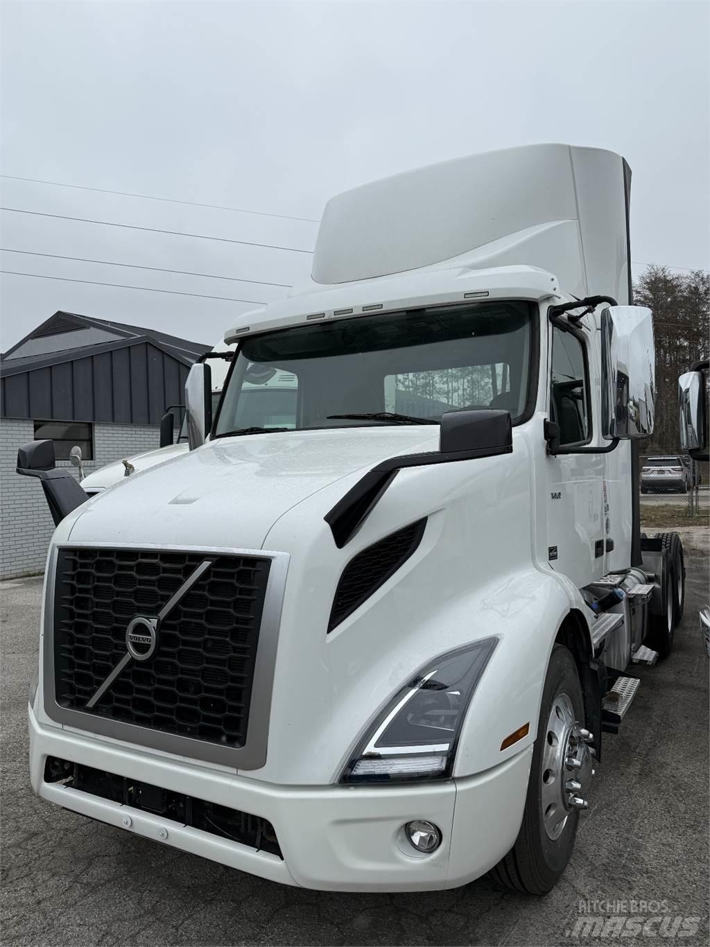 Volvo VNR64T300 Vlačilci
