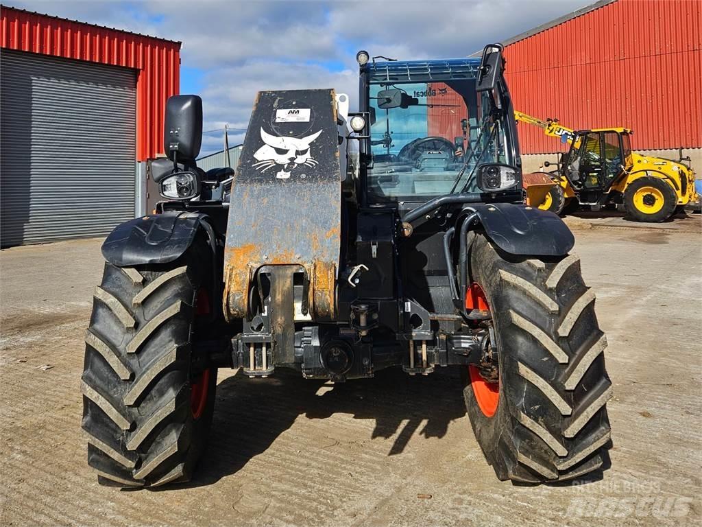 Bobcat TL38.70 Teleskopski viličarji