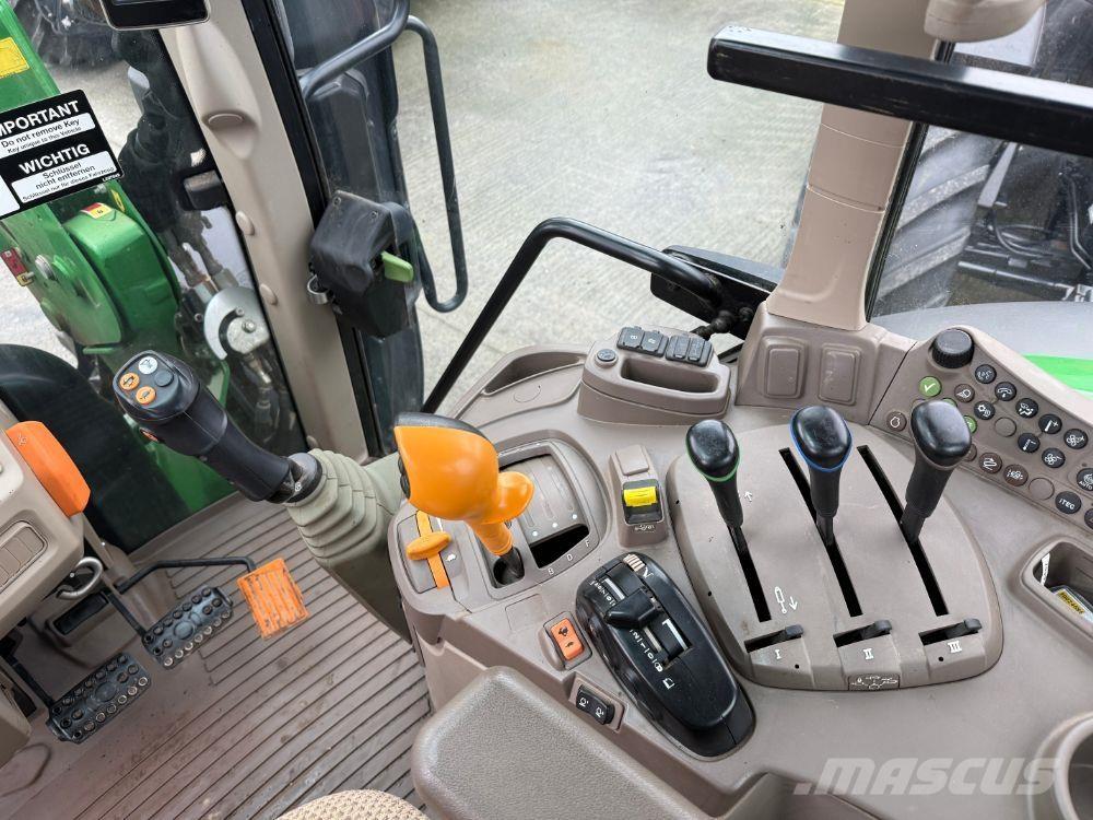 John Deere 6120M Traktorji