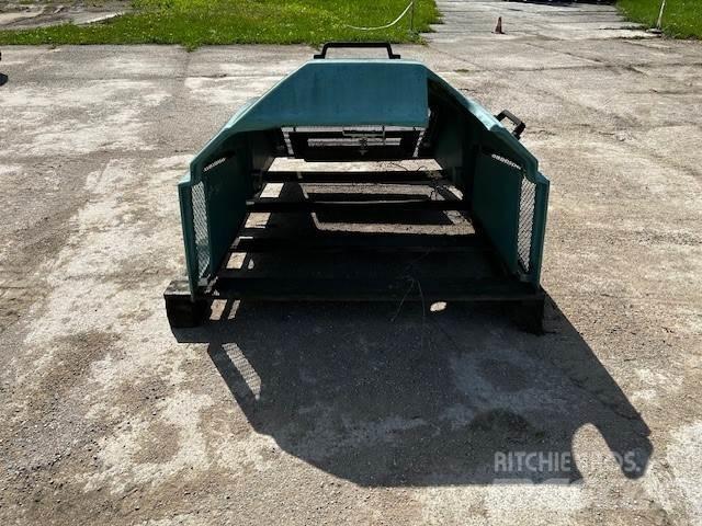 Hood - AP 240 HOOD - AP 240 Drugi deli