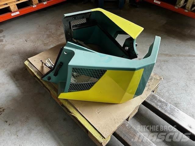 Hood ARS 70 HOOD ARS 70 Drugi deli