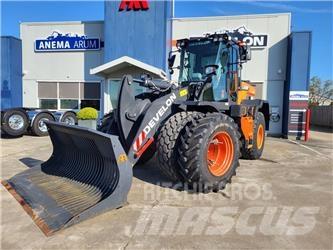 Develon DL220-7 Kolesni nakladalci