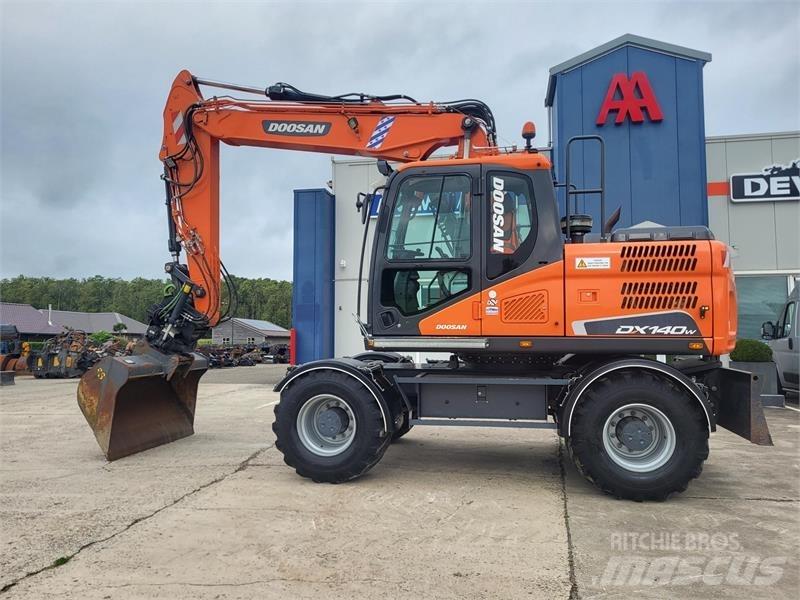 Doosan DX140W-5 Bagri na kolesih
