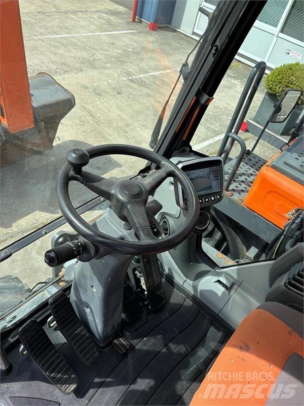 Doosan DX170W-5 Bagri na kolesih