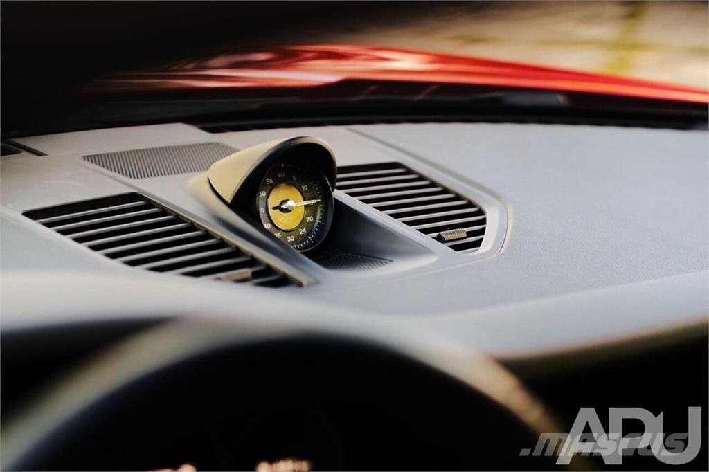 Porsche 911 Avtomobili