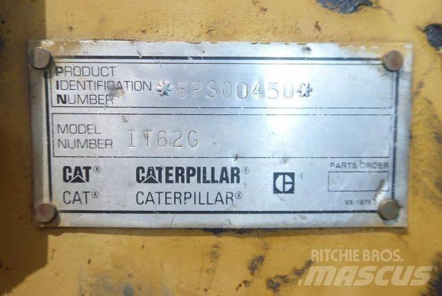 CAT IT62G Kolesni nakladalci