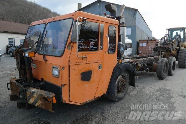 CCC CAB & CHASSIS Tovornjaki-šasije