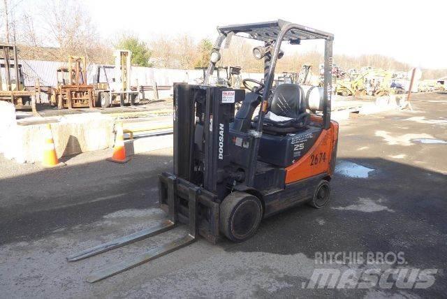 Doosan GC25E-5 Viličarji - drugo