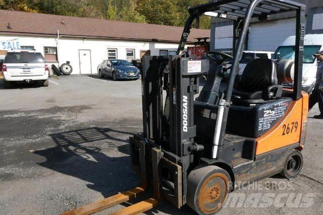 Doosan GC25E-5 Viličarji - drugo