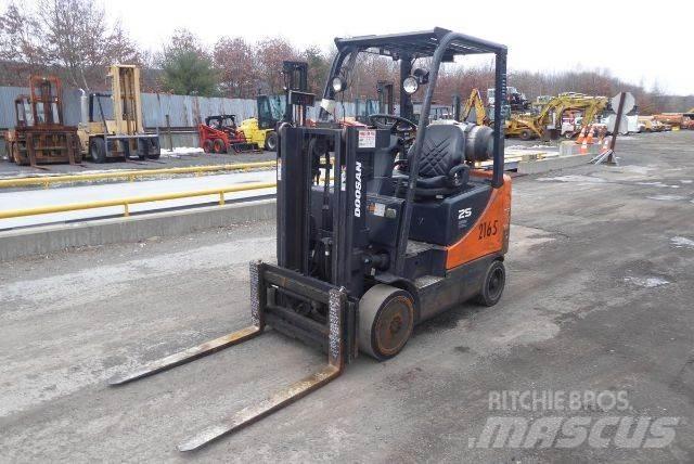 Doosan GC25P-5 Viličarji - drugo