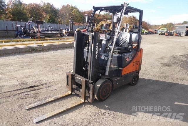 Doosan GC25P-5 Viličarji - drugo