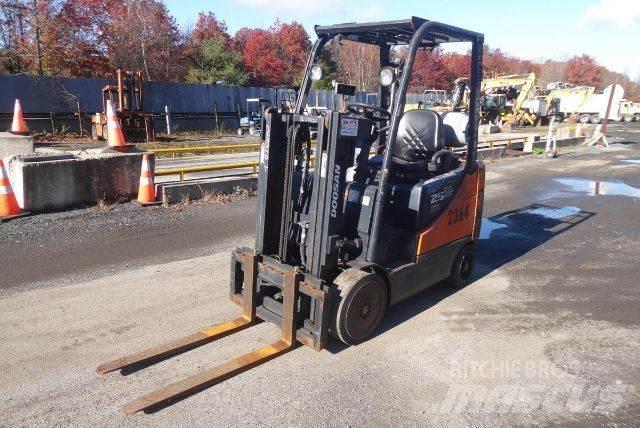 Doosan GC25P-5 Viličarji - drugo