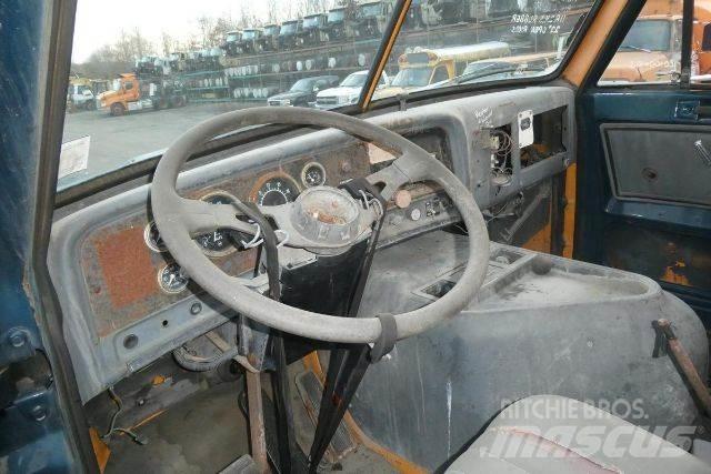 GMC TJ9C042 Tovornjaki-šasije