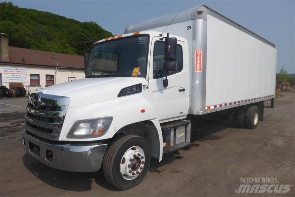 Hino 258 Tovornjaki zabojniki