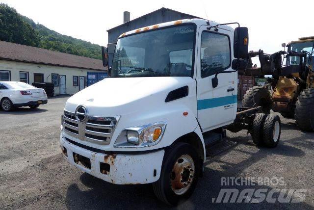 Hino NB165 Tovornjaki-šasije