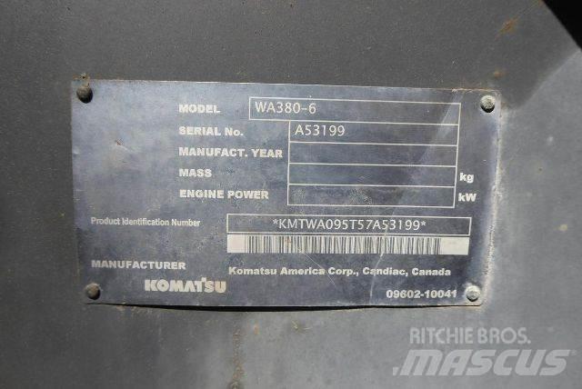 Komatsu WA380-6 Kolesni nakladalci