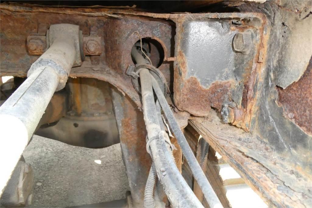 Mack CL733 Tovornjaki-šasije