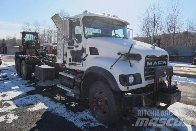 Mack CV713 Tovornjaki-šasije