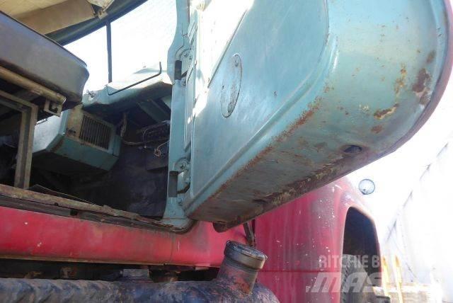 Mack R611 Tovornjaki-šasije