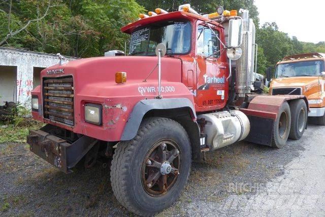 Mack RD688SX Tovornjaki-šasije