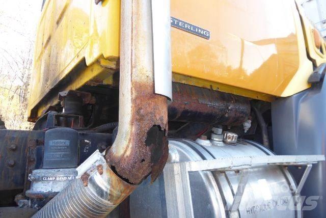 Sterling L8500 Tovornjaki-šasije