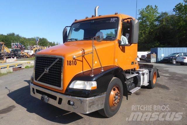 Volvo VNM42T Tovornjaki-šasije