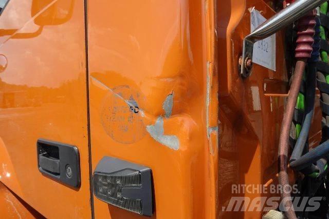 Volvo VNM42T Tovornjaki-šasije