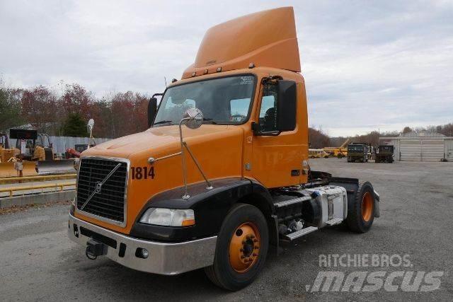 Volvo VNM42T Tovornjaki-šasije
