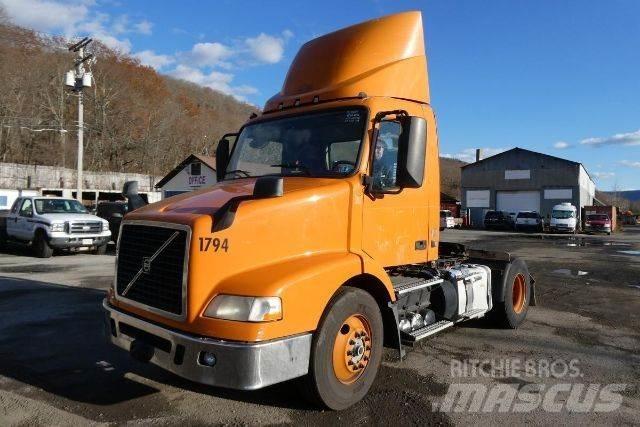 Volvo VNM42T Tovornjaki-šasije