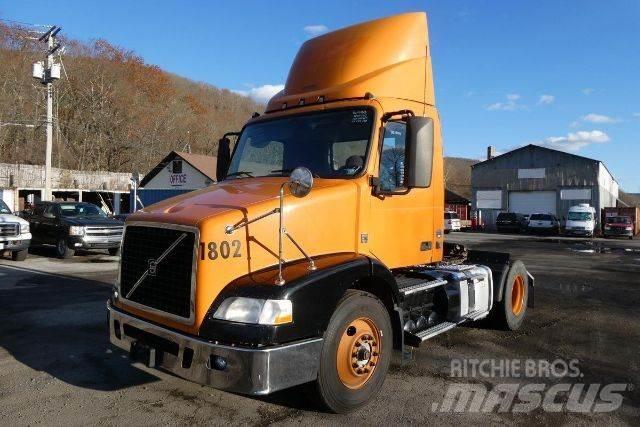 Volvo VNM42T Tovornjaki-šasije
