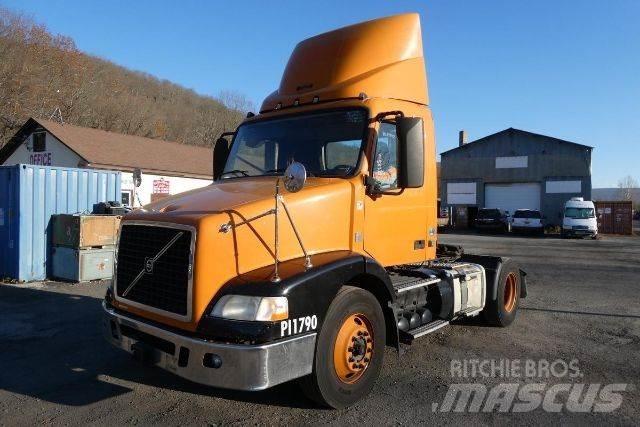 Volvo VNM42T Tovornjaki-šasije