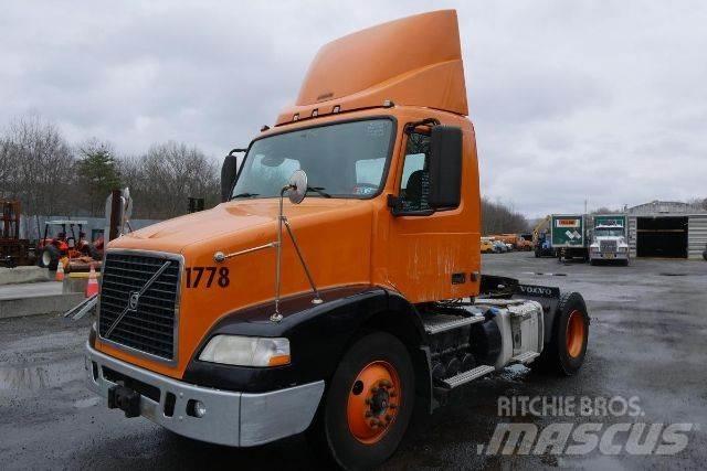 Volvo VNM42T Tovornjaki-šasije