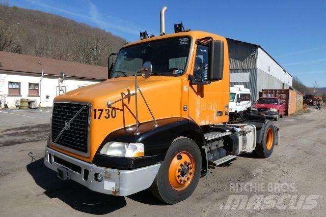 Volvo VNM42T Tovornjaki-šasije