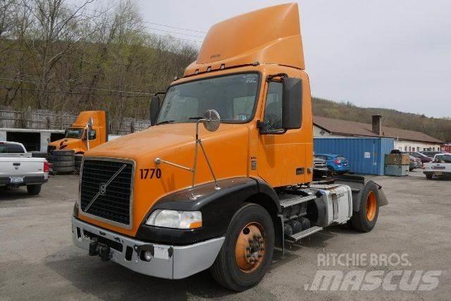 Volvo VNM42T Tovornjaki-šasije