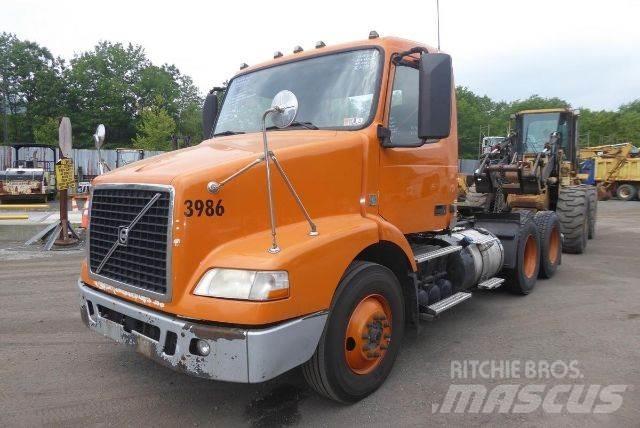 Volvo VNM64T Tovornjaki-šasije
