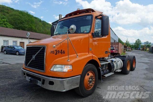 Volvo VNM64T Tovornjaki-šasije